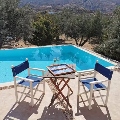 Lyrous Country House